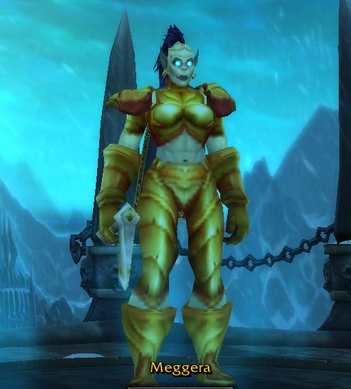 WoWScrnShot_113011_183342_Megg's Pally set.jpg