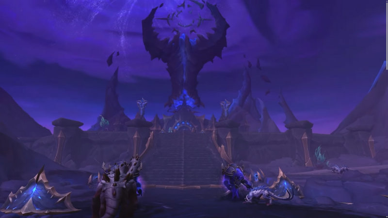 Backshot of new hydra and lizard(?)