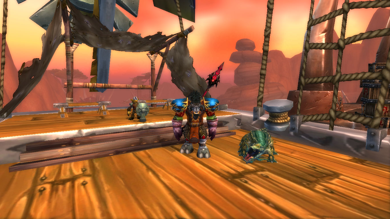 Look at my awesome Outlands clown suit!